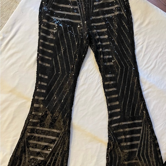 Black sequin flare leg pants sz medium - Picture 4 of 6